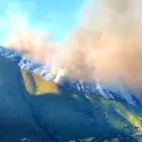 El incendio de Jarilla vuelve a desbordar las previsiones: "No podemos hablar con optimismo"