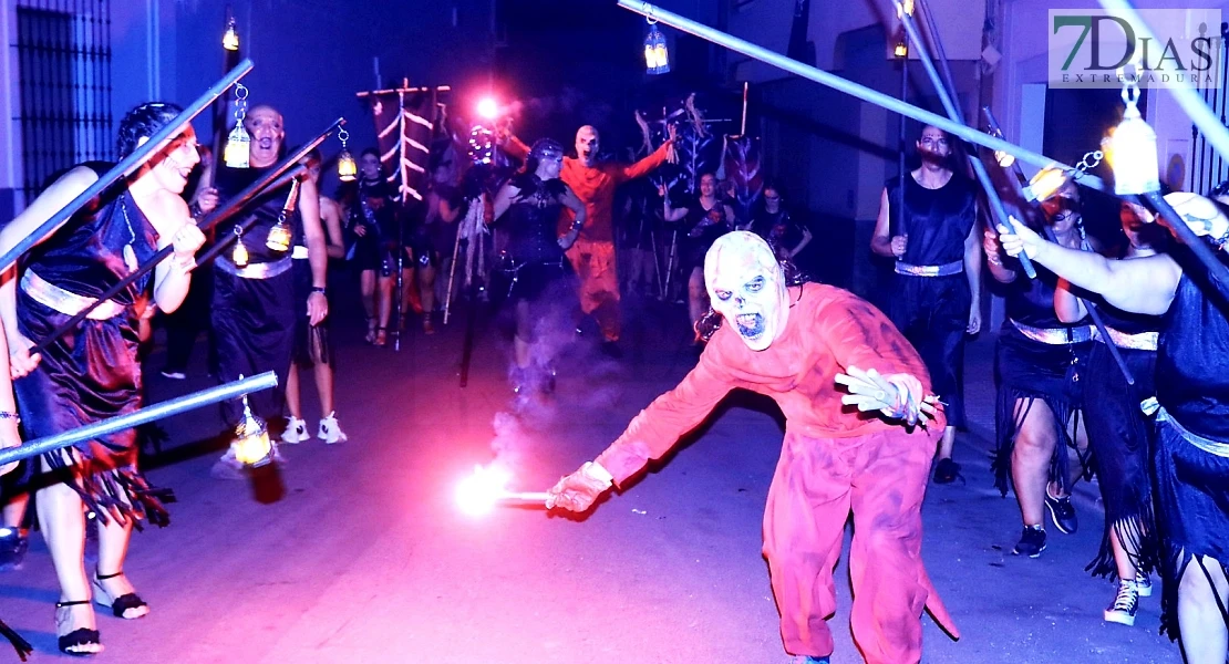 El terror invade Valverde de Leganés: miles de personas disfrutan La Fuga de la Diabla