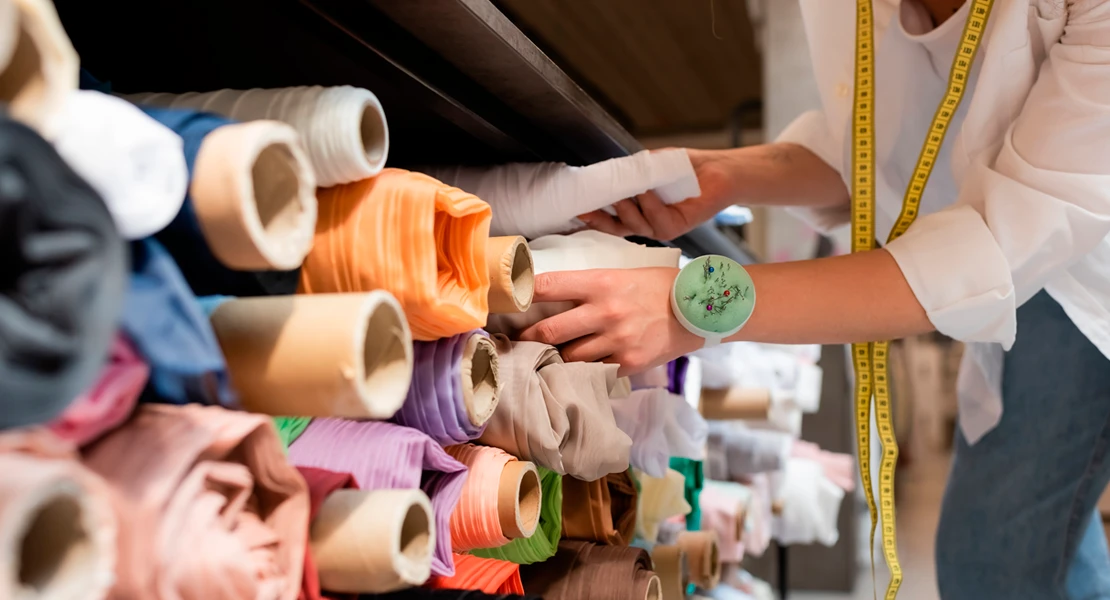 La Diputación de Badajoz visibiliza a más de 70 empresas del textil extremeño