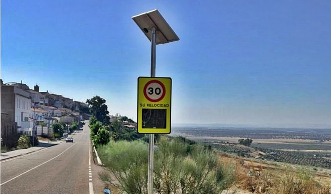 Continúa la instalación de radares en la provincia de Badajoz