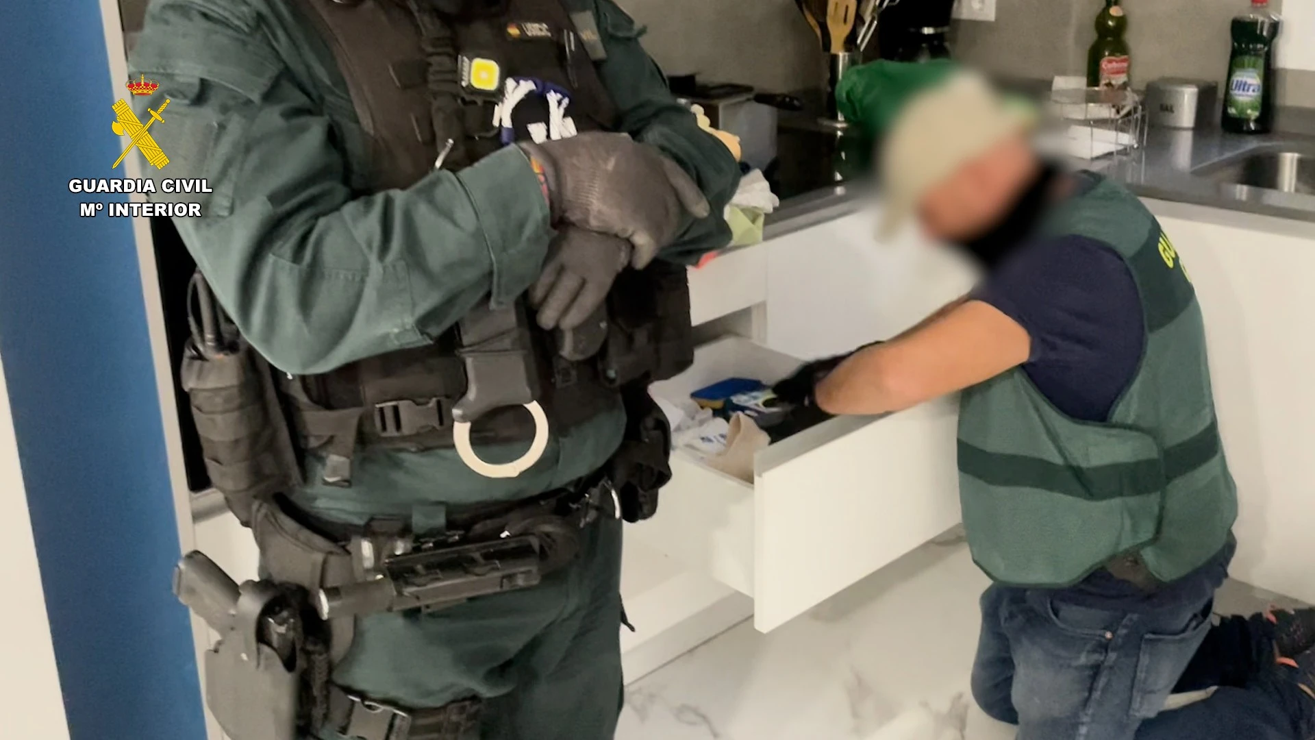 Dos detenidos armados por una veintena de robos en Badajoz, Cáceres, Madrid y Toledo