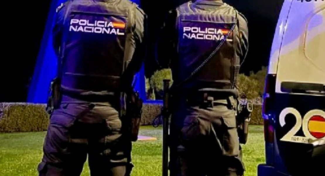 Detenidos dos jóvenes tras un violento robo a un cuponero invidente en Badajoz