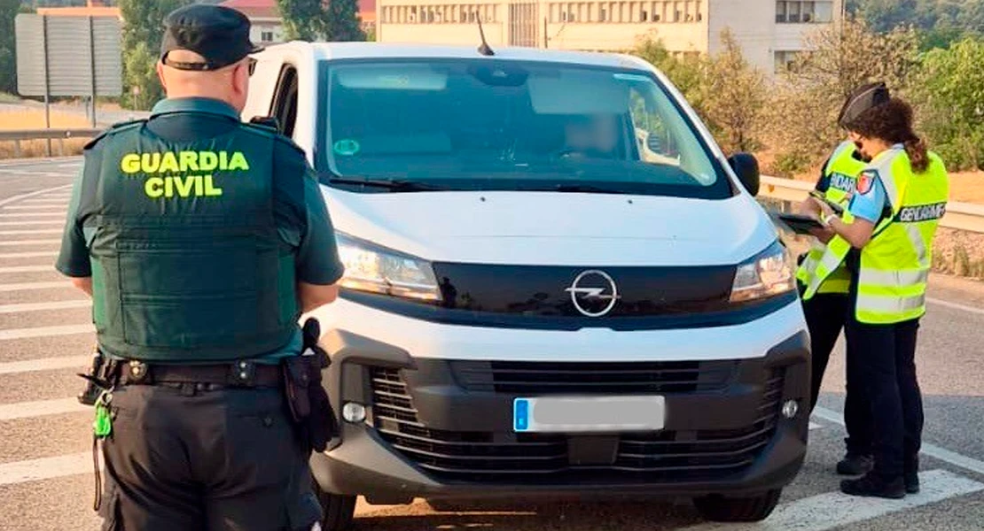 La Guardia Civil de Cáceres refuerza la seguridad en zonas turísticas con dos gendarmes franceses