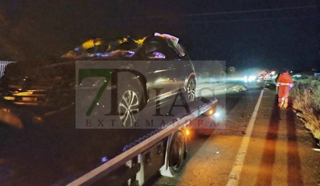 Accidente mortal en la carretera de Olivenza: un joven colisiona contra un caballo