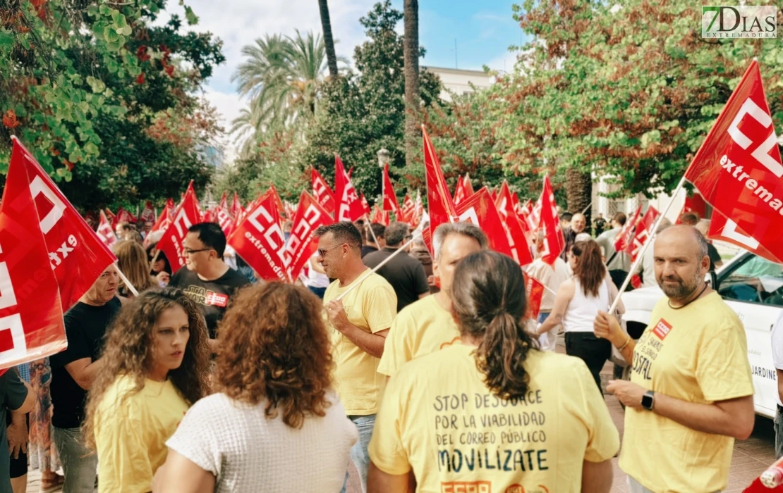 Badajoz se moviliza para exigir la reducción de la jornada laboral