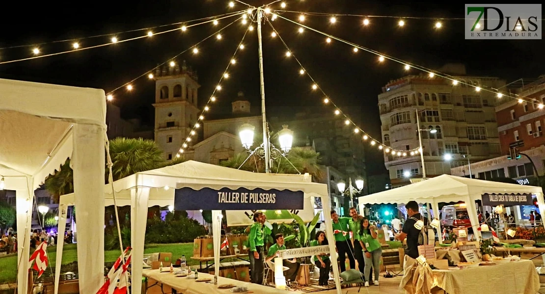 Imágenes de la Noche en Blanco 2025 en Badajoz