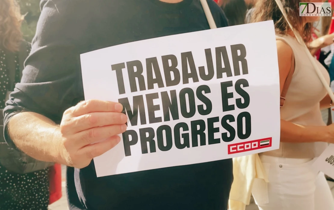 Badajoz se moviliza para exigir la reducción de la jornada laboral