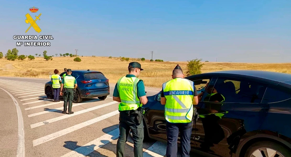 La Guardia Civil de Cáceres refuerza la seguridad en zonas turísticas con dos gendarmes franceses