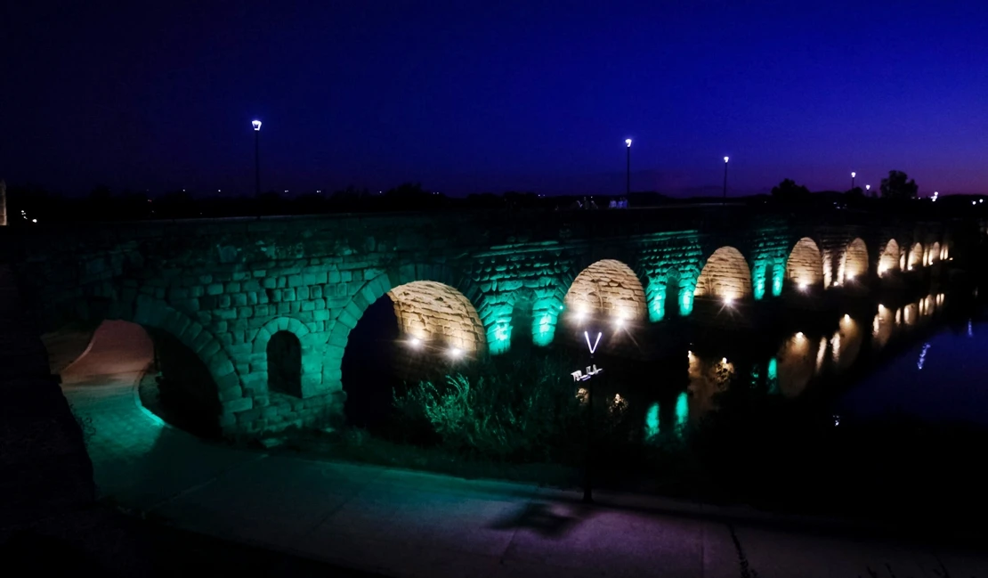 Mérida se ilumina de verde este 8 de septiembre