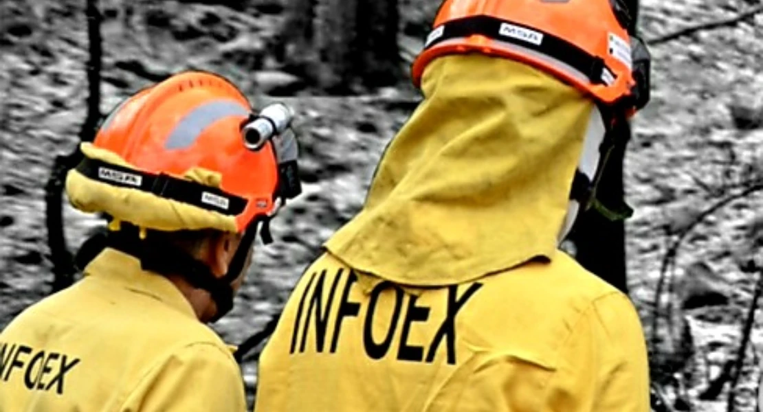 Un amplio dispositivo trabaja en un incendio forestal de nivel 1 en Medellín (BA)