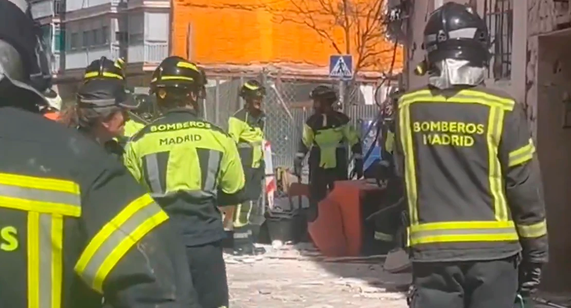 Hallan el cuerpo sin vida de un hombre bajo los escombros de la explosión en un bar