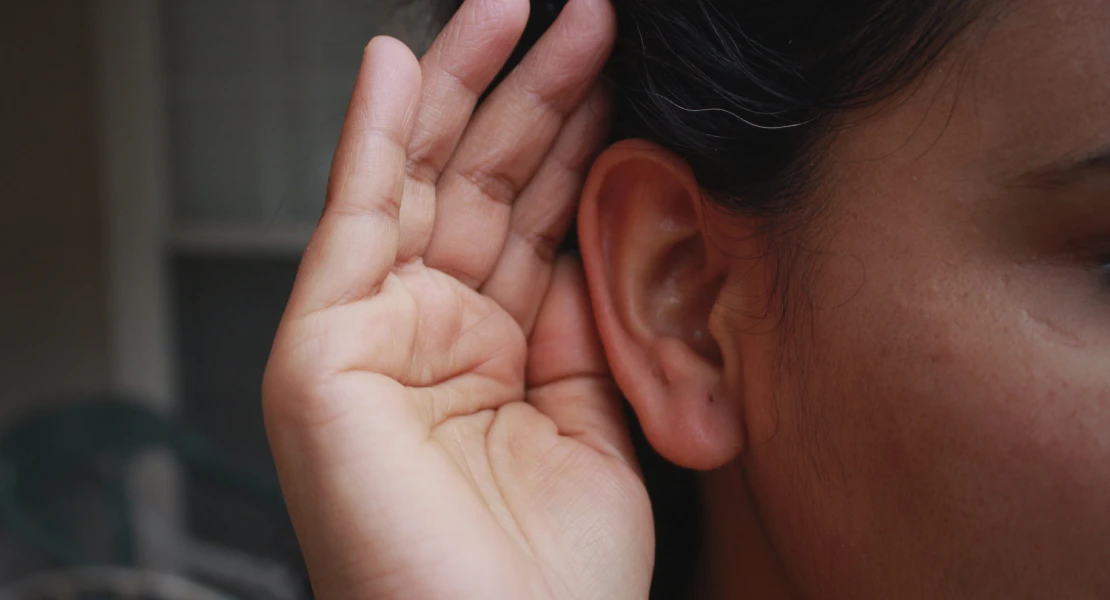 La CNSE exige medidas contra la discriminación de las personas sordas