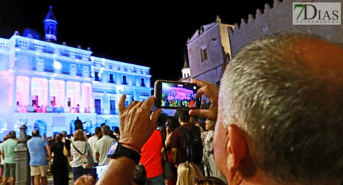 Imágenes de la Noche en Blanco 2025 en Badajoz