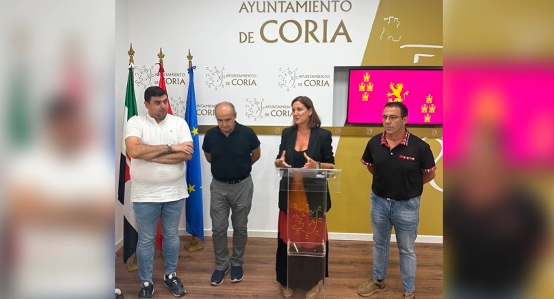 Coria presenta el diseño de su futura bandera municipal