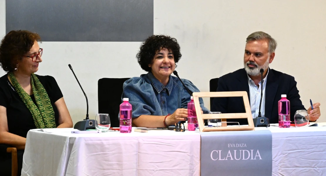 Una extremeña publica su primera novela y lo hace lanzándose a por la trilogía