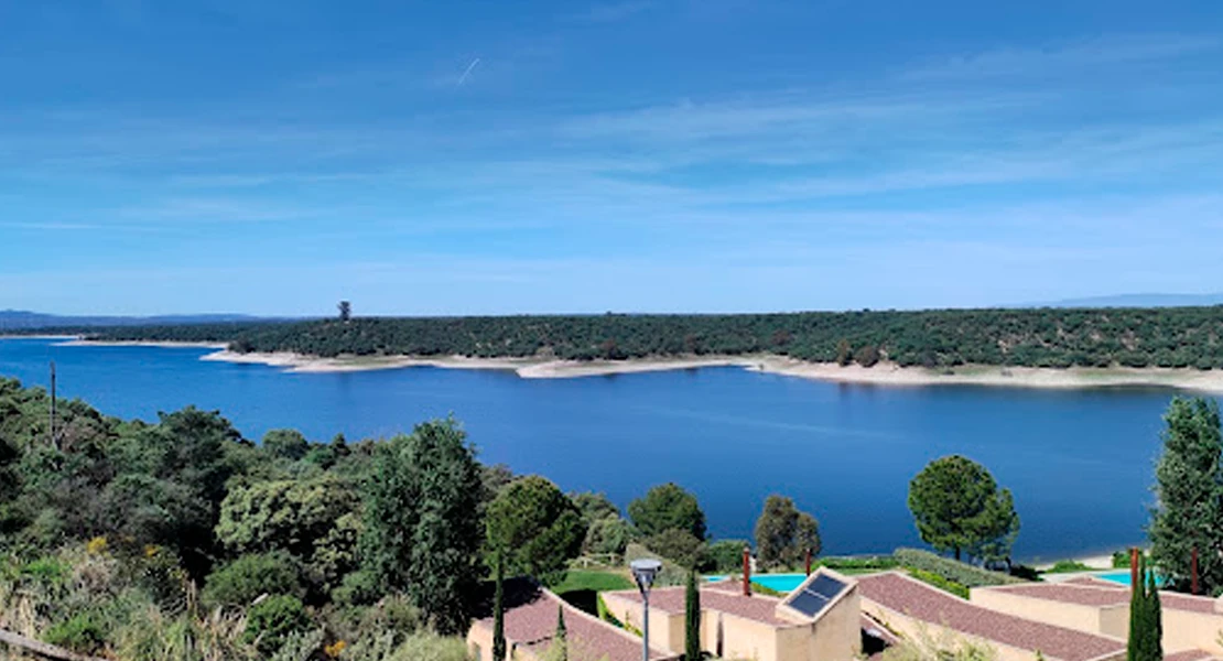 Ecologistas en Acción exige a la Junta que cumpla la ley y derribe la isla de Valdecañas