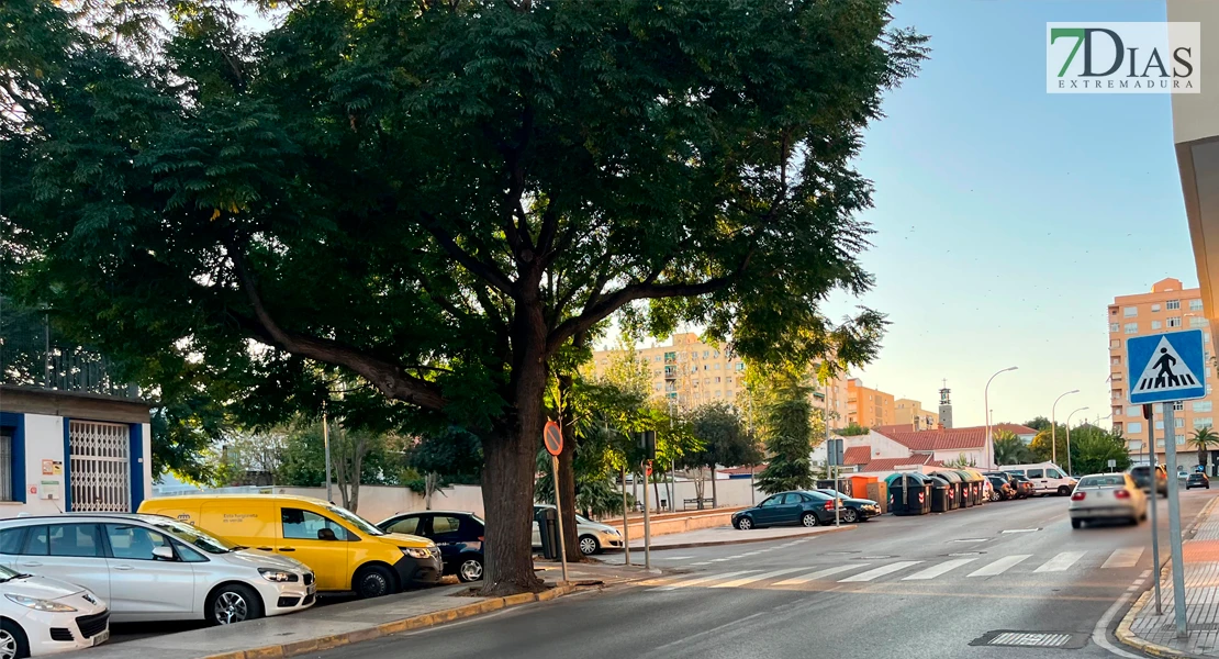 Trasladan a una mujer hasta el hospital tras ser atropellada en Badajoz