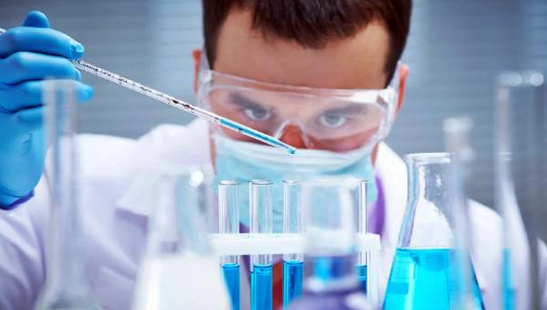 La AECC impulsa el talento investigador en Cáceres y Badajoz