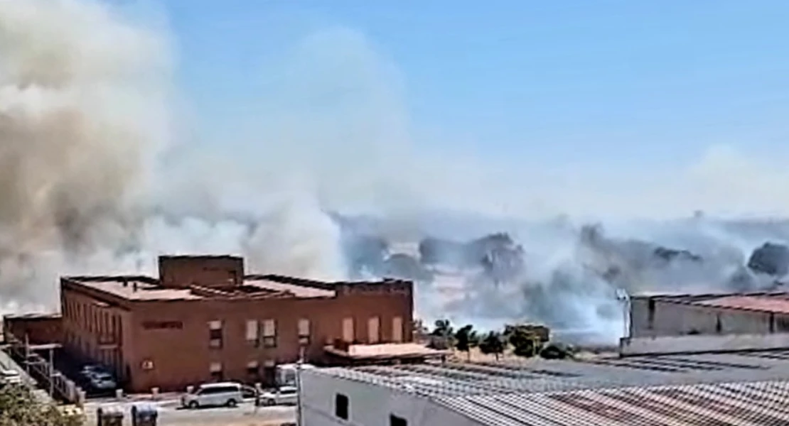 Incendio forestal en Extremadura: declaran el nivel 1 por cercanía a viviendas