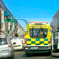 Un joven herido tras caer de una moto en Badajoz