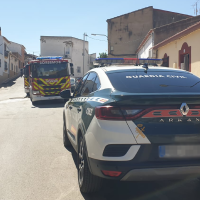 Muere un perro en el incendio de una vivienda en La Albuera