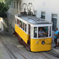 Aumenta el número de fallecidos en la tragedia del tranvía en Lisboa