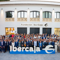 Ibercaja reconoce la fidelidad y el compromiso de 262 personas de la plantilla