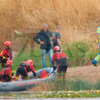 Aparece el cadáver de la persona que se ha precipitado desde el Puente Real