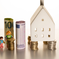 CCOO exige subir los sueldos ante los precios de la vivienda en Extremadura