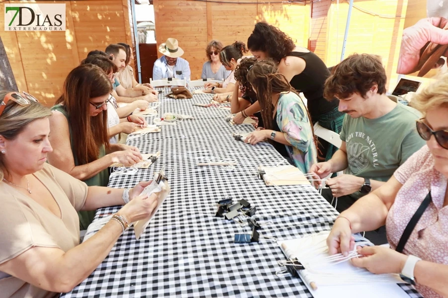 Moda sostenible, desfiles, talleres y más de 30 stands para disfrutar de Resotex 2025