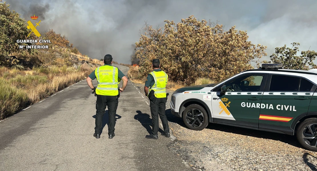 Un nuevo incendio forestal de nivel 1 obliga a cortar la EX-391