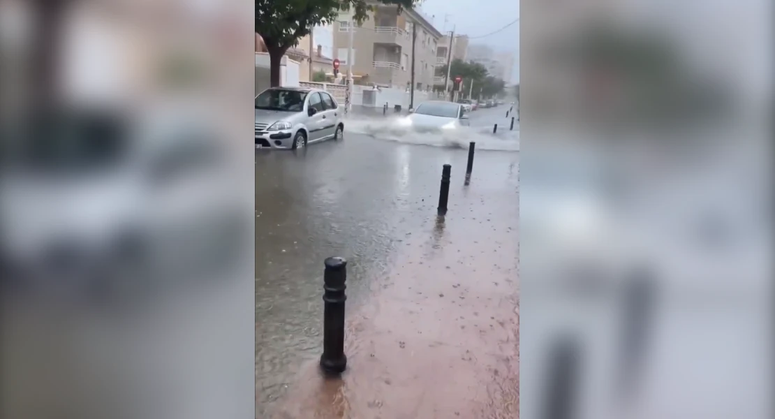La lluvia continúa haciendo estragos en Valencia: carreteras cortadas y clases suspendidas