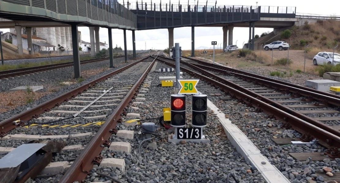 Trasportes busca alternativas al diésel en líneas no electrificadas de la Red Ferroviaria