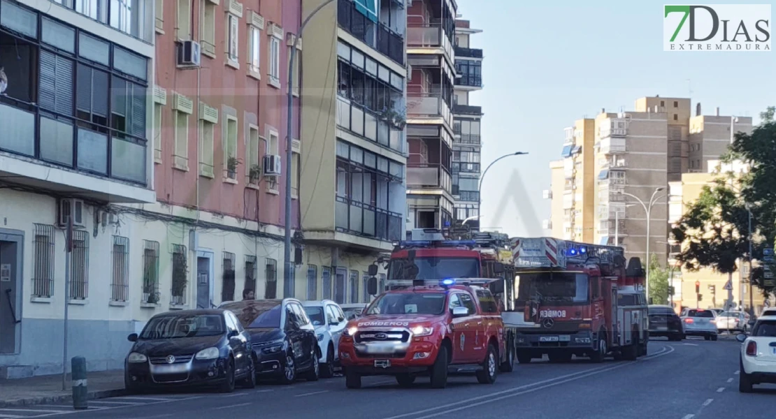 Todo apunta a que la joven fue asesinada y luego quemaron la casa