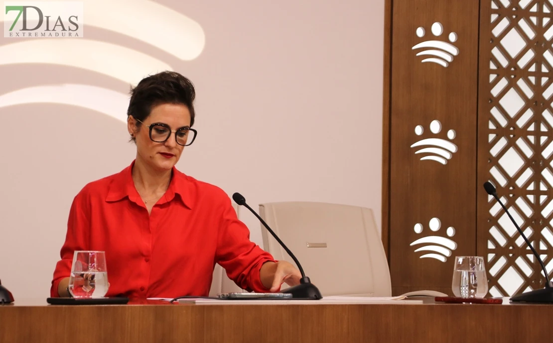Presidenta de la Diputación sobre los ceses: “Se trata de una reestructuración de las áreas”
