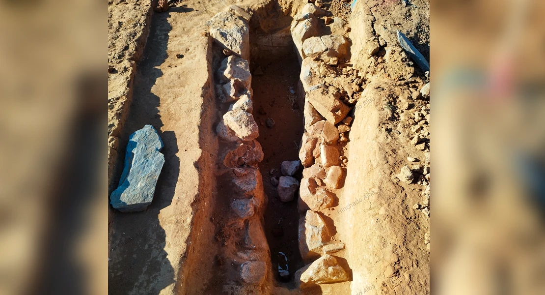 Los restos encontrados en la carretera de Sevilla evidencian la existencia de una necrópolis visigoda en Badajoz Los restos encontrados en la carretera de Sevilla evidencian la existencia de una necrópolis visigoda en Badajoz