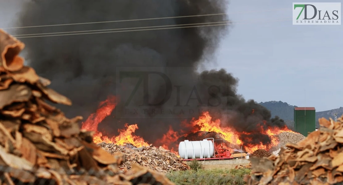 REPOR - Imágenes que deja el gran incendio en San Vicente de Alcántara