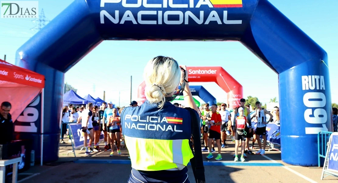 Imágenes del VIII Cross Solidario 091 en Badajoz
