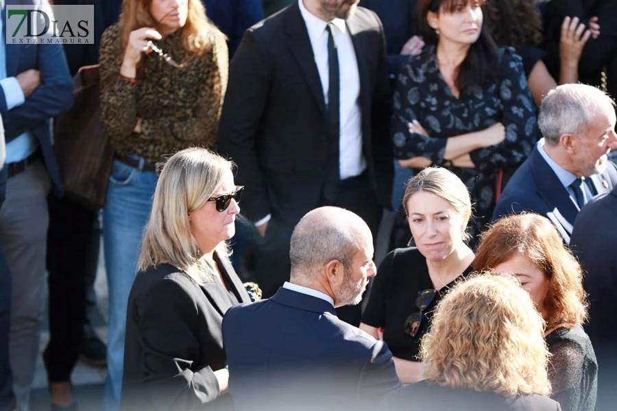 Así ha sido la despedida a Guillermo Fernández Vara en Olivenza
