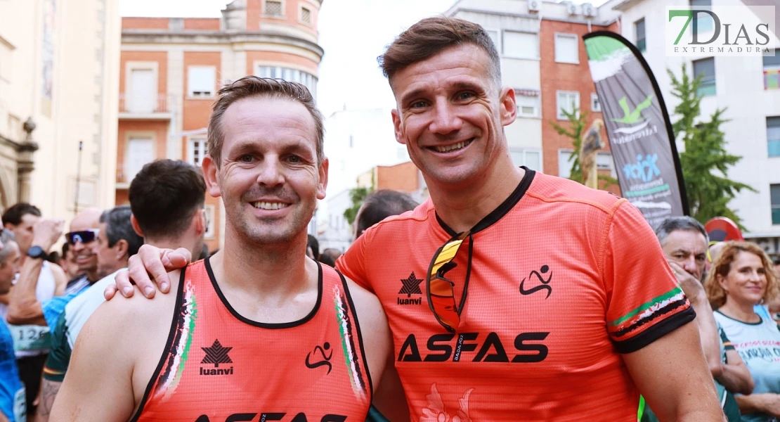 Imágenes del VIII Cross Solidario de la Guardia Civil en Badajoz