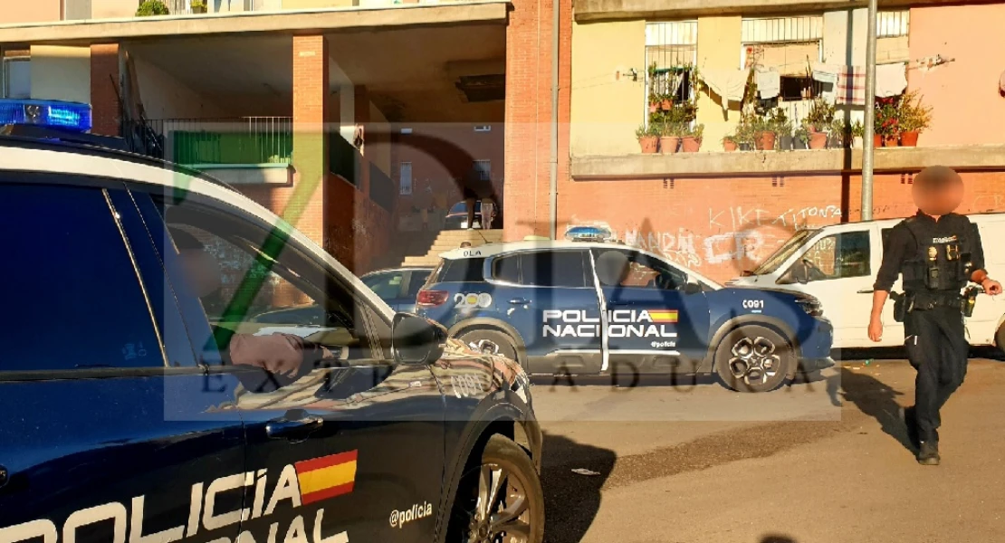 Una riña entre familias hace actuar a la Policía Nacional en Badajoz Una riña entre familias hace actuar a la Policía Nacional en Badajoz