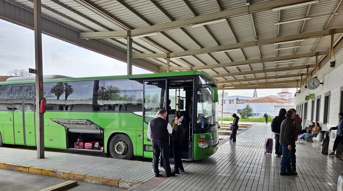 Cerca de 60 viajes de autobús refuerzan la Feria Internacional Ganadera de Zafra