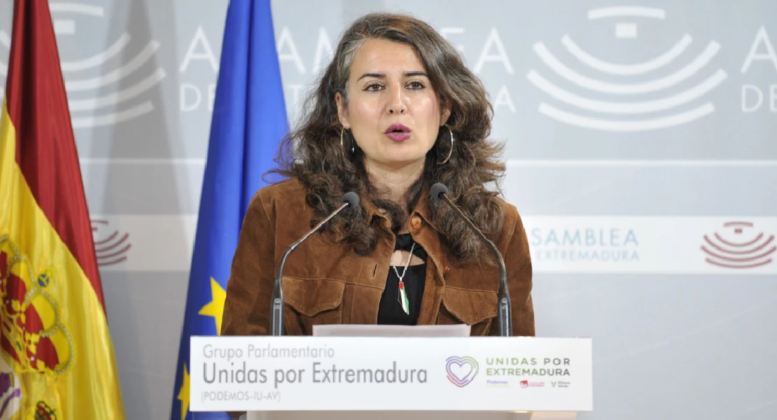“El gobierno de Guardiola está traicionando al colectivo de los bomberos forestales”