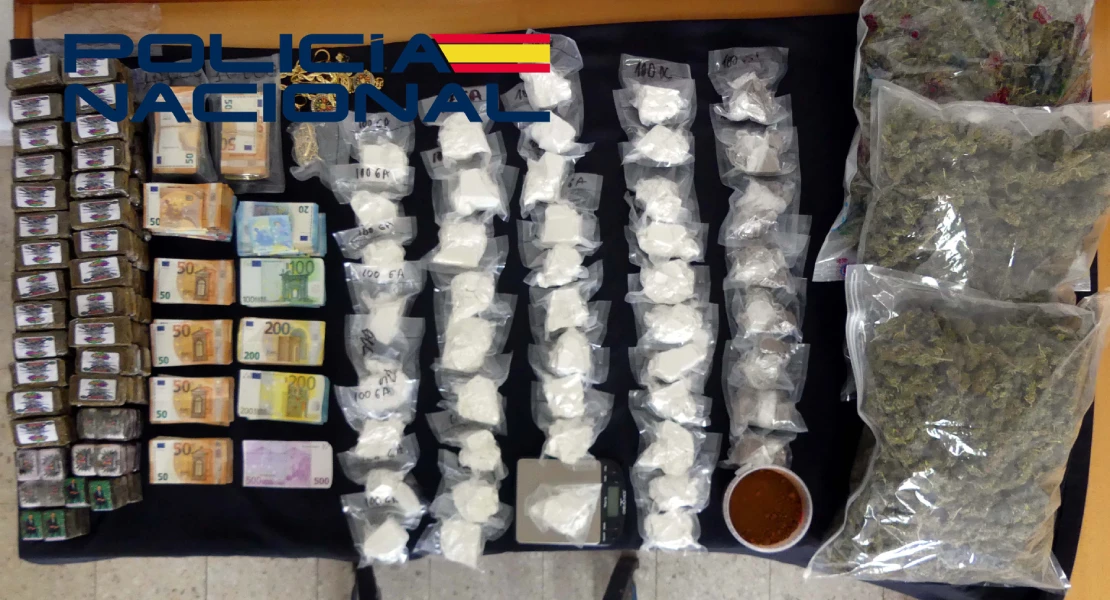 Golpe al tráfico de droga en Extremadura: utilizaban sofisticados sistemas de ocultación en coches Golpe al tráfico de droga en Extremadura: utilizaban sofisticados sistemas de ocultación en coches