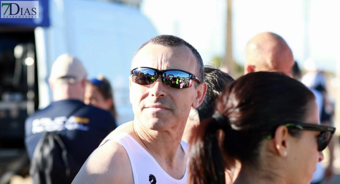 Imágenes del VIII Cross Solidario 091 en Badajoz