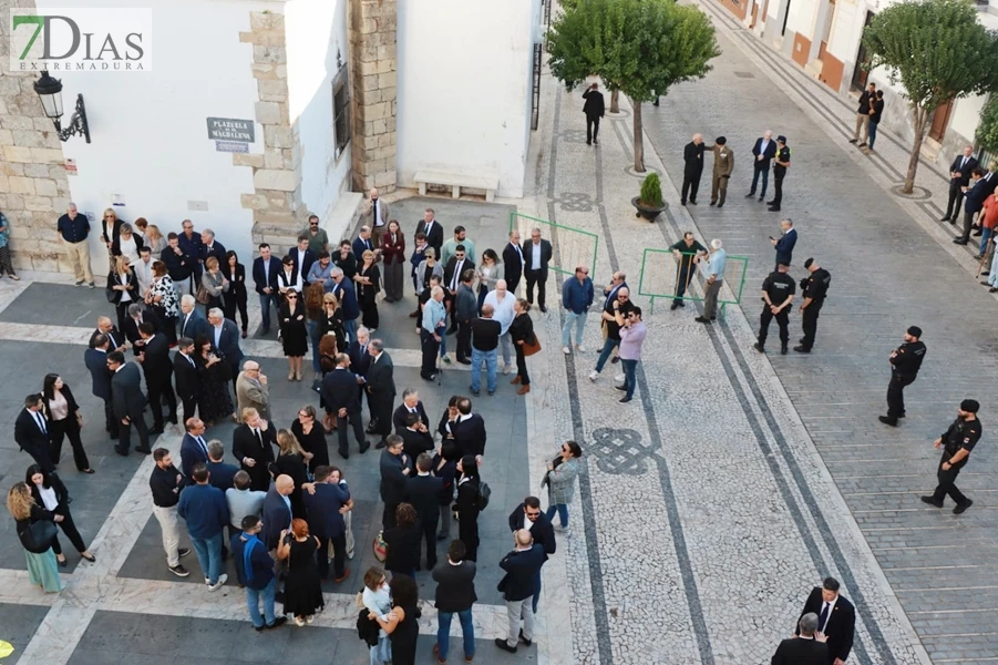 Así ha sido la despedida a Guillermo Fernández Vara en Olivenza