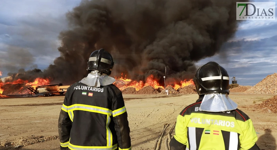 REPOR - Imágenes que deja el gran incendio en San Vicente de Alcántara