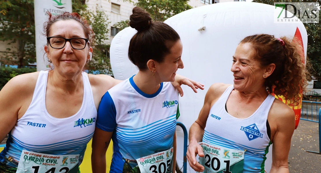 Imágenes del VIII Cross Solidario de la Guardia Civil en Badajoz
