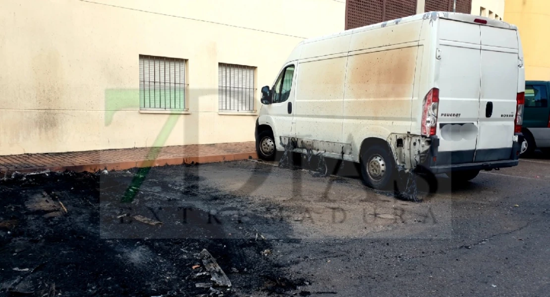 Otro incendio de vehículo en Badajoz se suma a la lista: ya van dos en octubre