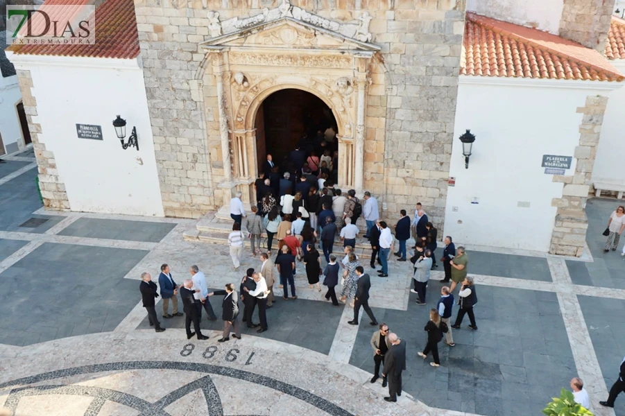 Así ha sido la despedida a Guillermo Fernández Vara en Olivenza